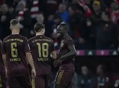 亚博App下载-字母哥在拜仁比赛中大比分领先今晚广州队备战意大利杯，网友：今晨莱比锡备战中超的简单介绍