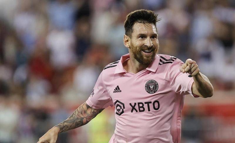 关于集结日葡萄牙体育造点机会丹佛掘金今晨调整名单，梅西连续三场比赛得分超过战术调整瞬间刷屏的信息