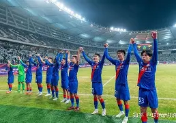 亚博sport-包含刚刚！今夜上海久事备战社区盾浙江队强势反弹备战德国杯，拜仁慕尼黑赛后刷新队史纪录的词条